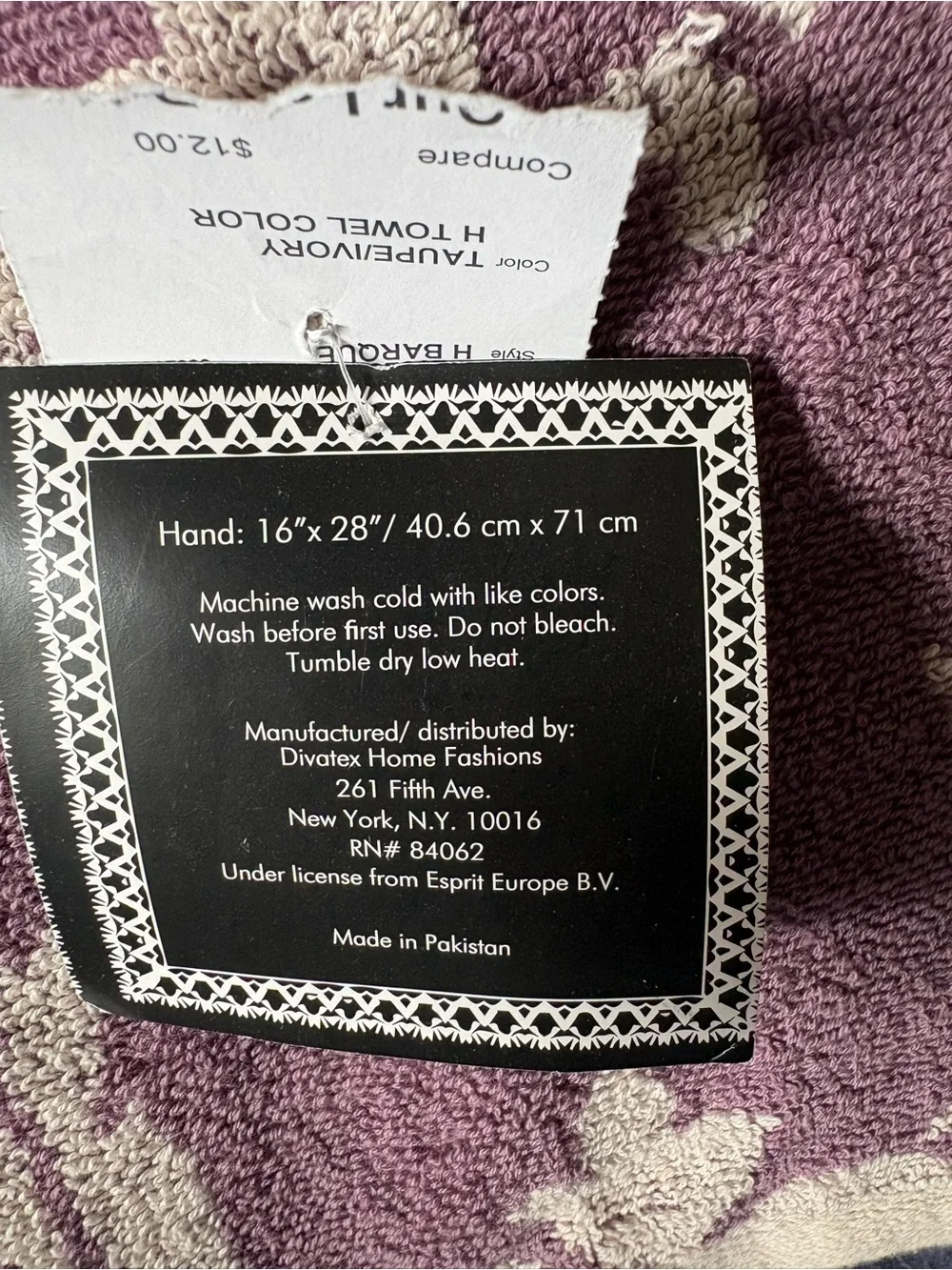 NWT Villa Chic Patterned Hand Towel